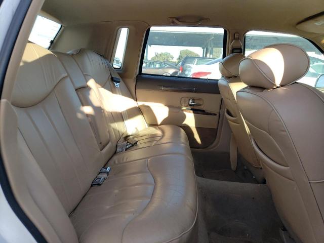 1LNLM81W6VY728333 - 1997 LINCOLN TOWN CAR EXECUTIVE WHITE photo 10