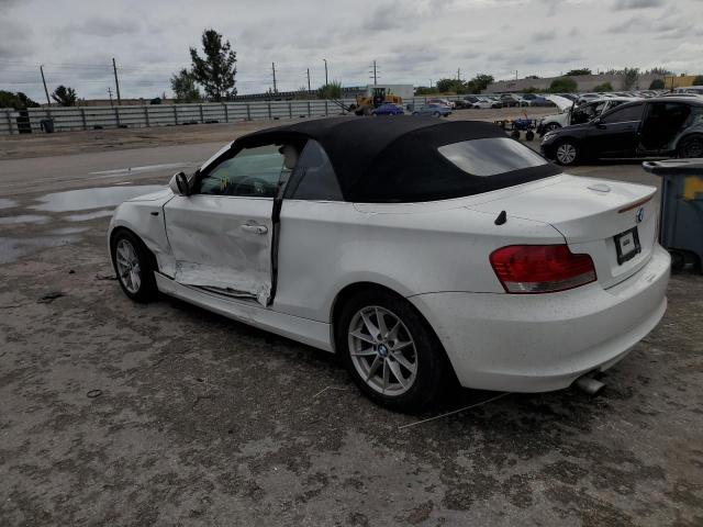 WBAUN1C56AVH82101 - 2010 BMW 128 I WHITE photo 2