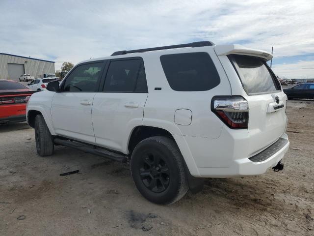 JTEBU5JR8J5558587 - 2018 TOYOTA 4RUNNER SR5/SR5 PREMIUM 白色 照片 2