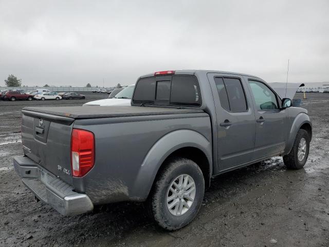 1N6AD0EV7HN718766 - 2017 NISSAN FRONTIER S SILVER photo 3