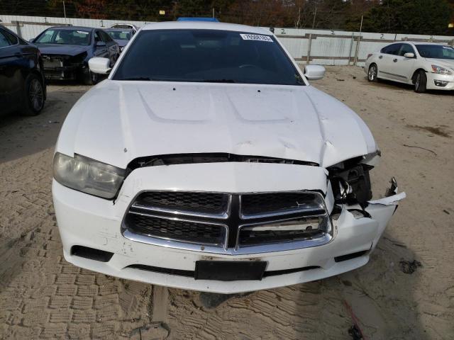 2C3CDXBG7CH215853 - 2012 DODGE CHARGER SE WHITE photo 5