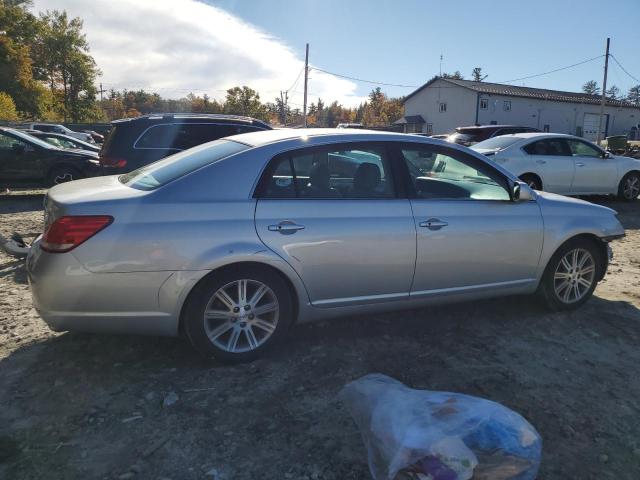 4T1BK36B36U136813 - 2006 TOYOTA AVALON XL SILVER photo 3