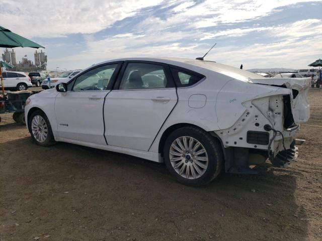 3FA6P0LU0GR173196 - 2016 FORD FUSION SE HYBRID WHITE photo 2