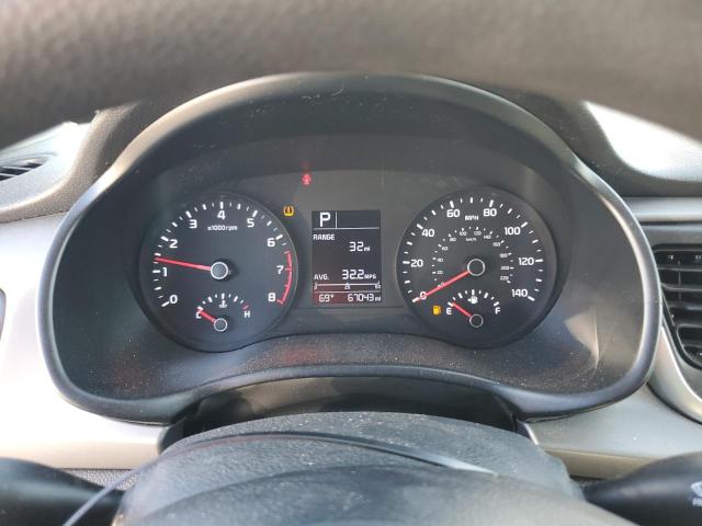 3KPA25AB2JE090398 - 2018 KIA RIO LX SILVER photo 9