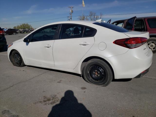 3KPFL4A76JE196894 - 2018 KIA FORTE LX WHITE photo 2