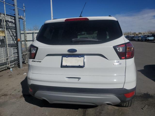 1FMCU9GD7JUA12392 - 2018 FORD ESCAPE SE WHITE photo 6