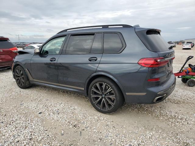5UXCX6C03M9H56688 - 2021 BMW X7 M50I BLUE photo 2