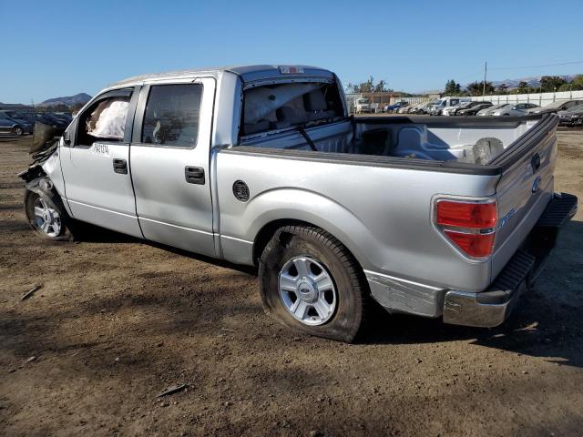 1FTEW1CM6DKF87338 - 2013 FORD F150 SUPERCREW SILVER photo 2