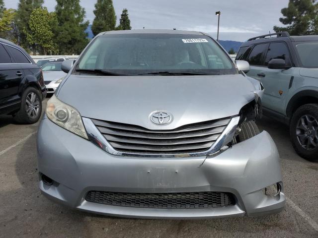 5TDYK3DC3BS147884 - 2011 TOYOTA SIENNA XLE BLUE photo 5