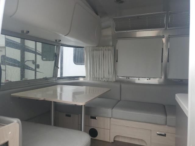 1STTNYL26NJ561171 - 2022 AIRS TRAVEL TRA ორფეროვანი ფოტო 6