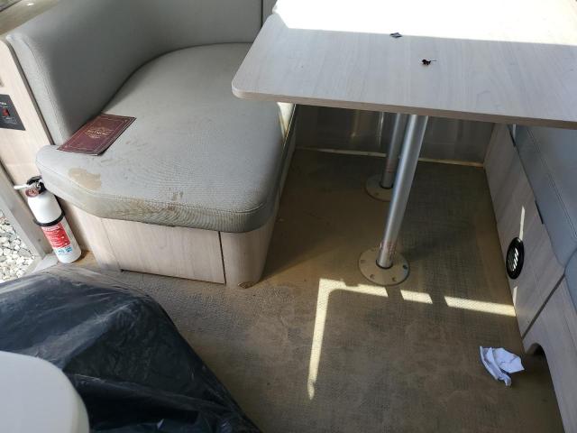 1STTNYL26NJ561171 - 2022 AIRS TRAVEL TRA ორფეროვანი ფოტო 9