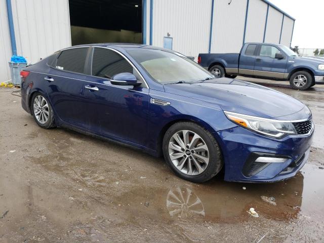 5XXGT4L34KG289694 - 2019 KIA OPTIMA LX BLUE photo 4