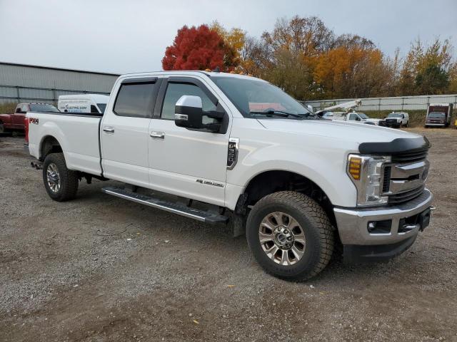 1FT8W3BT0KEF88059 - 2019 FORD F350 SUPER DUTY WHITE photo 4