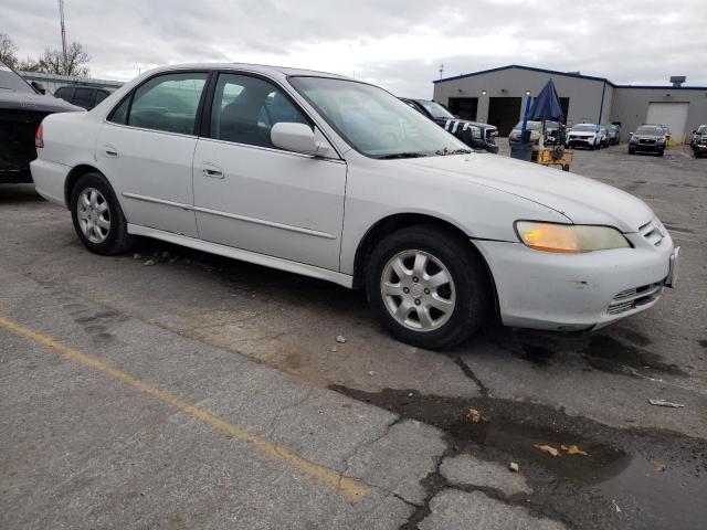 1HGCG56662A054743 - 2002 HONDA ACCORD EX WHITE photo 4