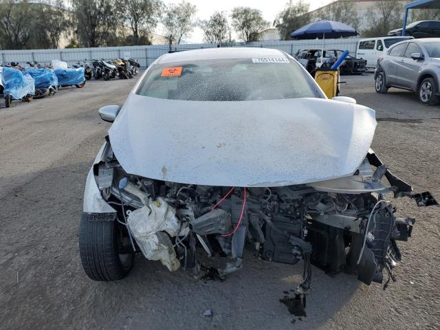 KNAFK5A82G5652344 - 2016 KIA FORTE LX SILVER photo 5