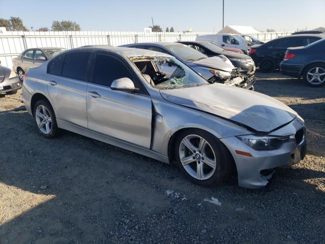 WBA3B1C58FK137444 - 2015 BMW 320 I SILVER photo 4