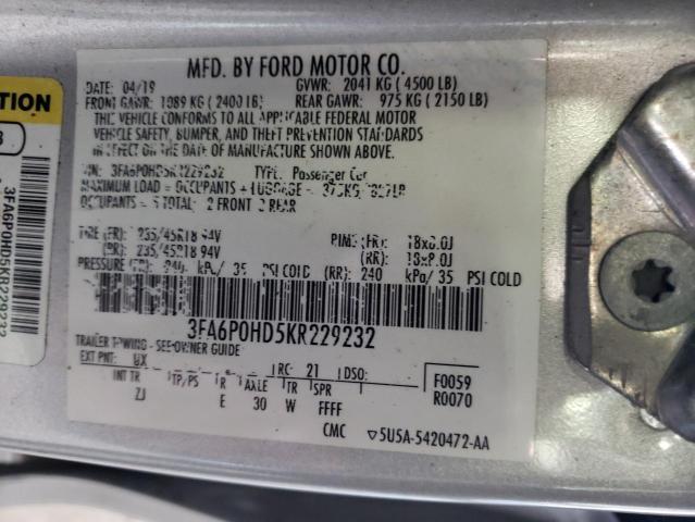 3FA6P0HD5KR229232 - 2019 FORD FUSION SE SILVER photo 12