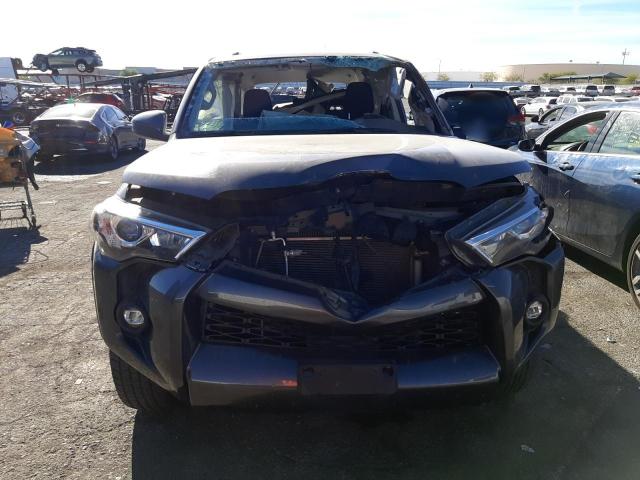 JTEMU5JR5N6086812 - 2022 TOYOTA 4RUNNER SR5/SR5 PREMIUM 石墨色 照片 5