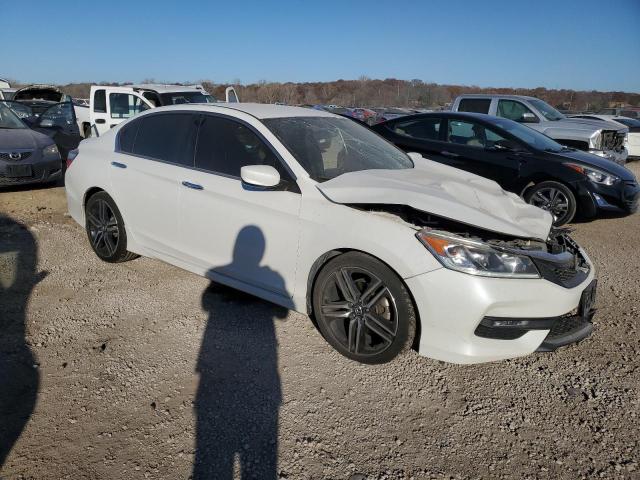 1HGCR2F17HA294924 - 2017 HONDA ACCORD SPORT SPECIAL EDITION WHITE photo 4