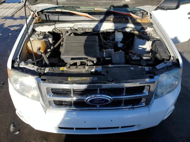 1FMCU9DG7AKD28627 - 2010 FORD ESCAPE XLT WHITE photo 12