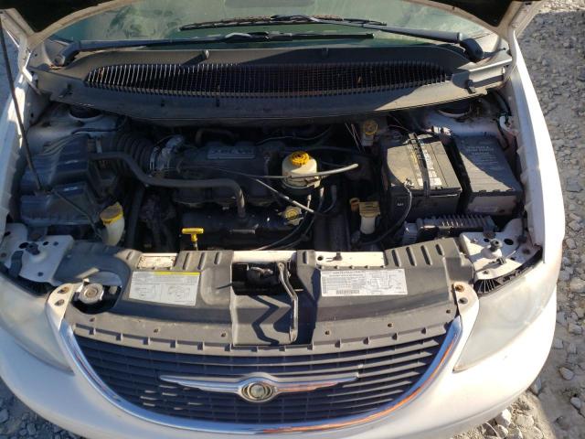 2C8GP44L13R150343 - 2003 CHRYSLER TOWN & COU LX WHITE photo 12