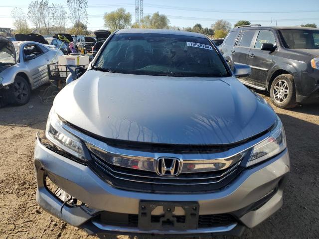 1HGCR3F98HA027903 - 2017 HONDA ACCORD TOURING SILVER photo 5