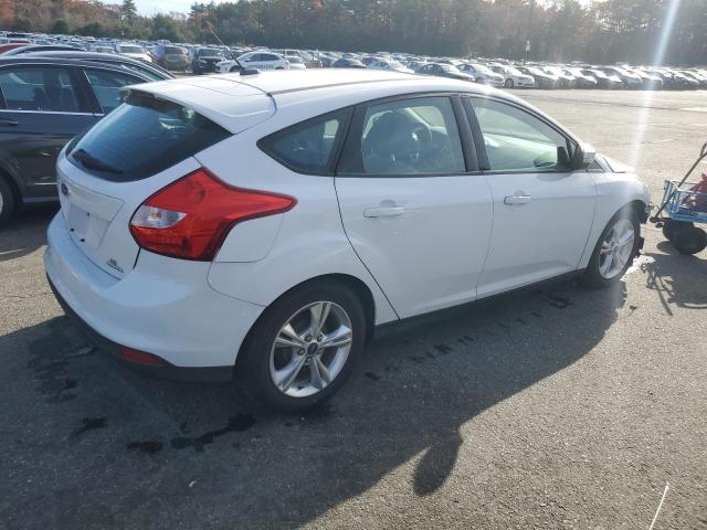 1FADP3K25EL277753 - 2014 FORD FOCUS SE WHITE photo 3