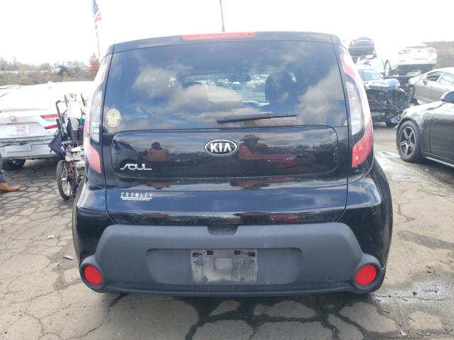 KNDJN2A23G7358910 - 2016 KIA SOUL BLACK photo 6