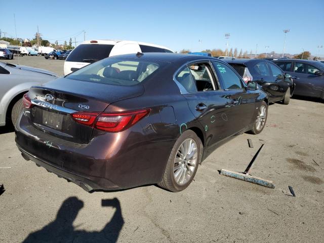 JN1EV7AP8JM355863 - 2018 INFINITI Q50 LUXE BURGUNDY photo 3