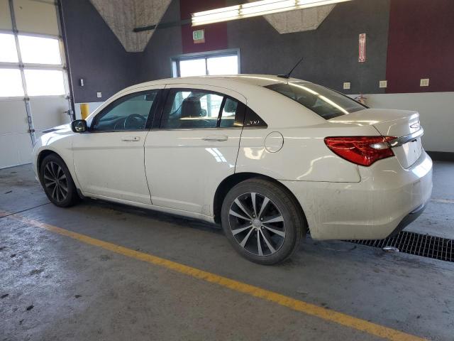 1C3CCBCG1EN135446 - 2014 CHRYSLER 200 LIMITED WHITE photo 2