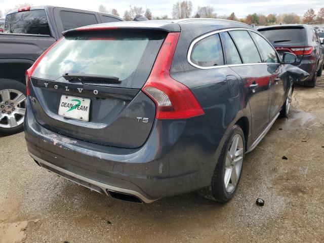 YV126MED2F1205858 - 2015 VOLVO V60 PLATINUM CHARCOAL photo 3