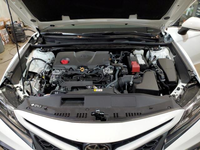 4T1G11AK6PU133359 - 2023 TOYOTA CAMRY SE NIGHT SHADE WHITE photo 11