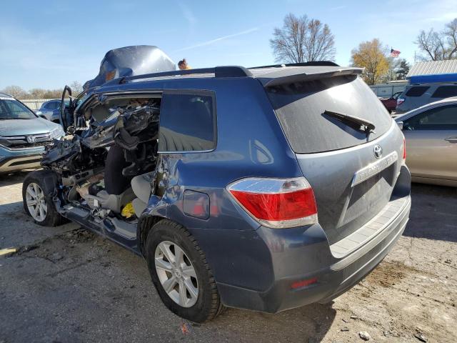 5TDBK3EH4CS110375 - 2012 TOYOTA HIGHLANDER BASE BLUE photo 2