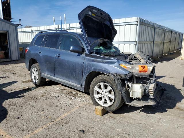 5TDBK3EH4CS110375 - 2012 TOYOTA HIGHLANDER BASE BLUE photo 4