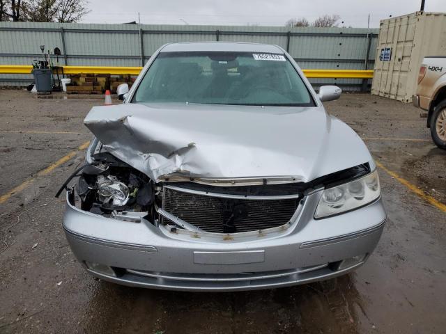 KMHFC46F68A250008 - 2008 HYUNDAI AZERA SE SILVER photo 5