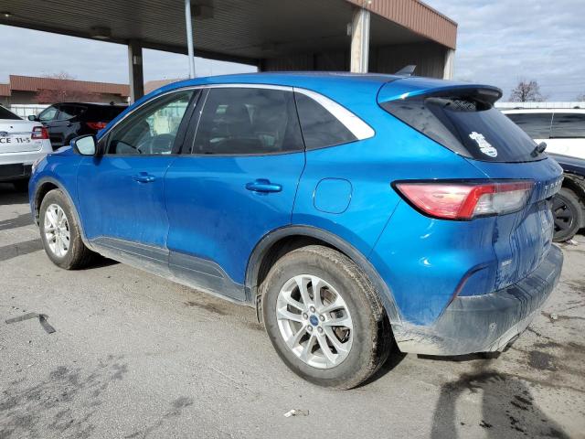 1FMCU0G65LUB19019 - 2020 FORD ESCAPE SE BLUE photo 2