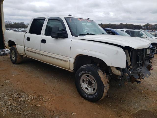 1GCGC13U35F863986 - 2005 CHEVROLET SILVERADO C1500 HEAVY DUTY WHITE photo 4