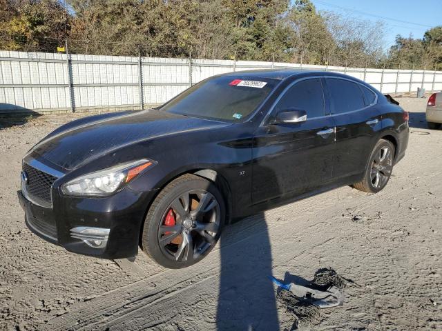 2015 INFINITI Q70 3.7, 