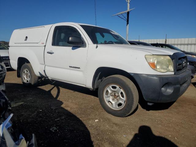 5TENX22N88Z484596 - 2008 TOYOTA TACOMA WHITE photo 4