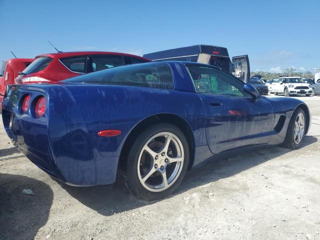 1G1YY22G445103084 - 2004 CHEVROLET CORVETTE BLUE photo 3