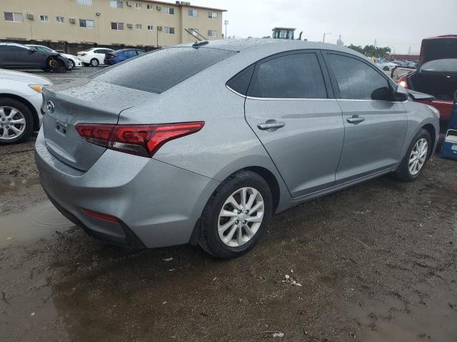 3KPC24A64ME135125 - 2021 HYUNDAI ACCENT SE SILVER photo 3