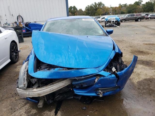 1C3CDFBB9GD505934 - 2016 DODGE DART SXT BLUE photo 5