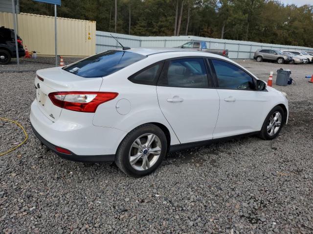 1FADP3F2XDL296159 - 2013 FORD FOCUS SE WHITE photo 3