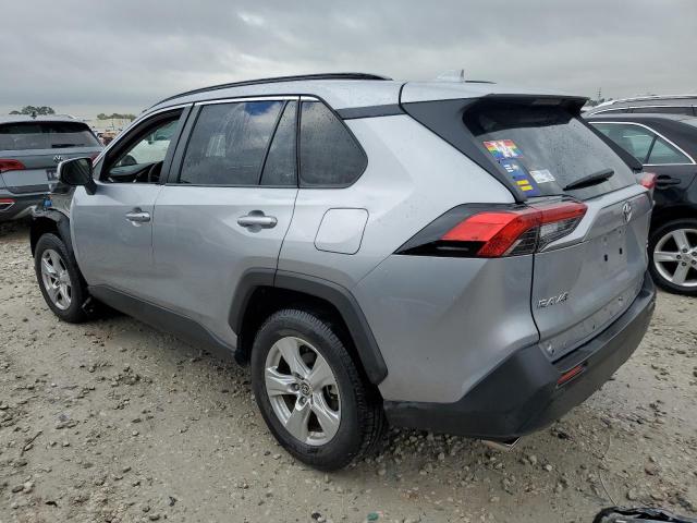 JTMW1RFV9LD520791 - 2020 TOYOTA RAV4 XLE SILVER photo 2