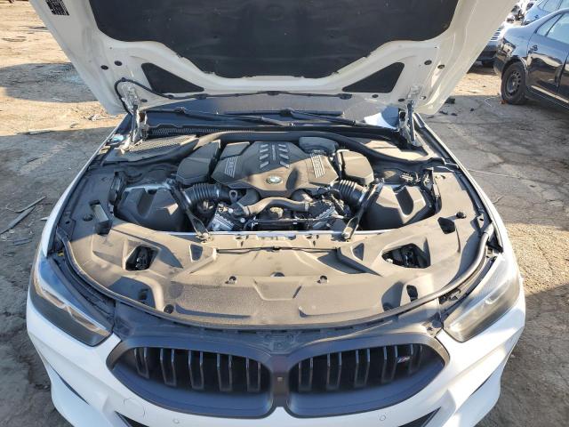 WBAGV8C01PCL31007 - 2023 BMW M850XI WHITE photo 11