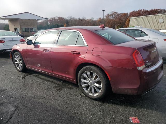 2C3CCARG9HH637393 - 2017 CHRYSLER 300 LIMITED RED photo 2