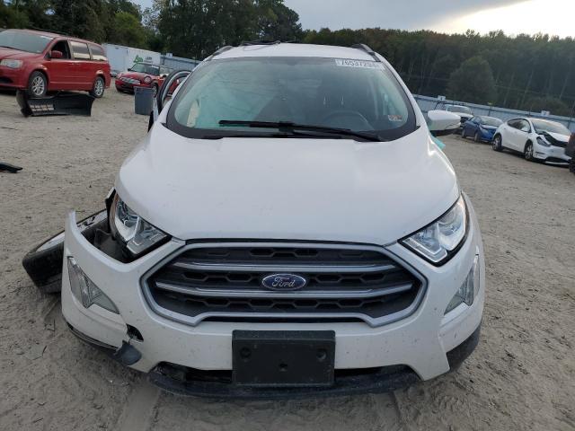 MAJ3S2GE8MC456648 - 2021 FORD ECOSPORT SE WHITE photo 5