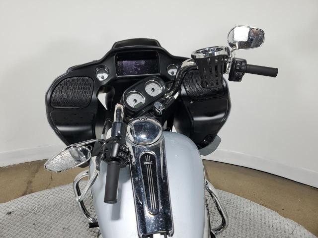 1HD1KHC10PB637372 - 2023 HARLEY-DAVIDSON FLTRX 银色 照片 7