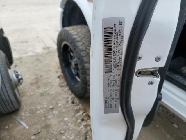 3C6UR5NL1JG281785 - 2018 RAM 2500 LARAMIE WHITE photo 12