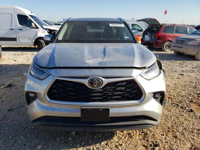 5TDGZRAH5MS531324 - 2021 TOYOTA HIGHLANDER XLE SILVER photo 5